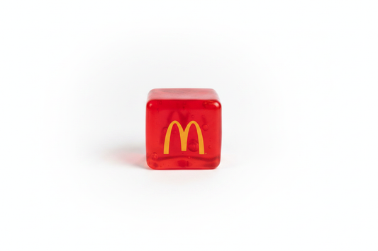 Cub squishy roșu McDonald's jucărie antistres