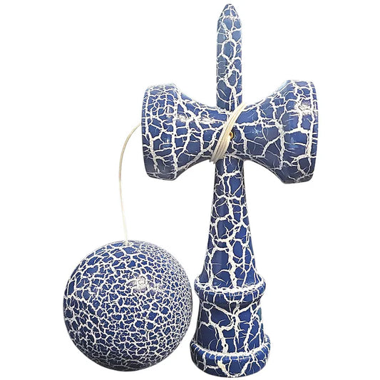 Kendama, model albastru deschis-alb, 18 cm